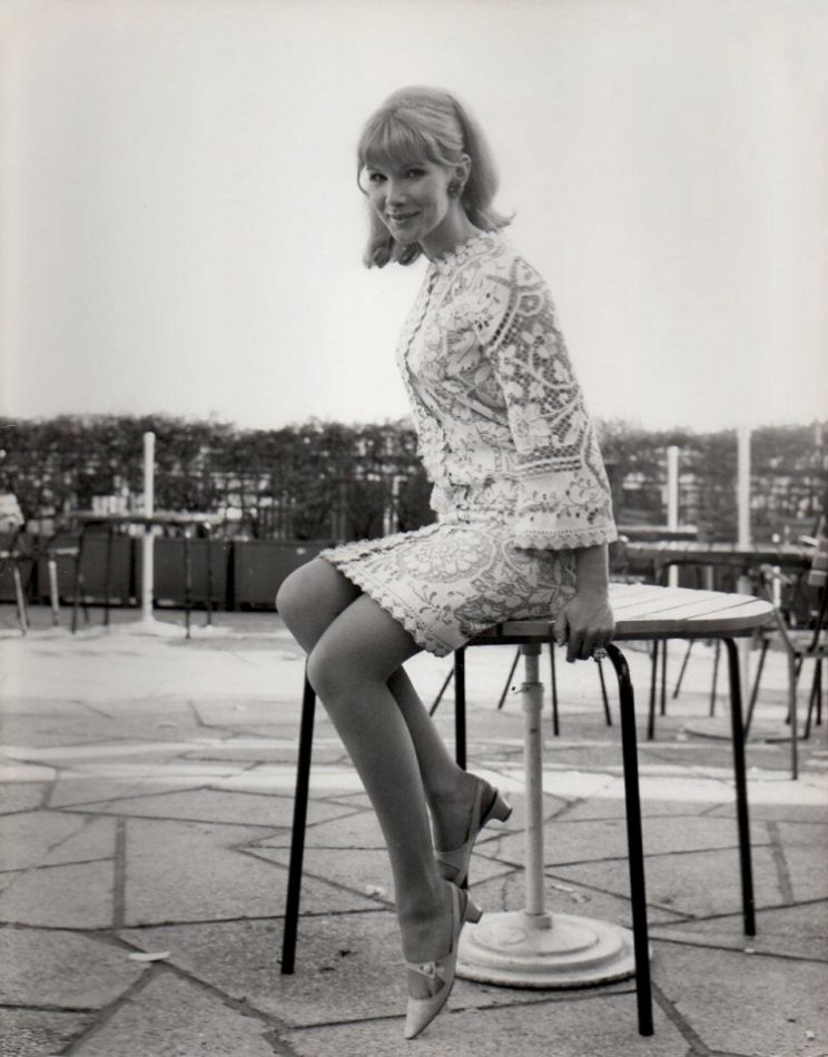 Susan Hampshire