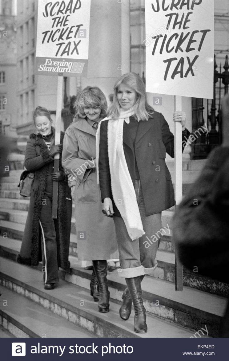 Susan Hampshire