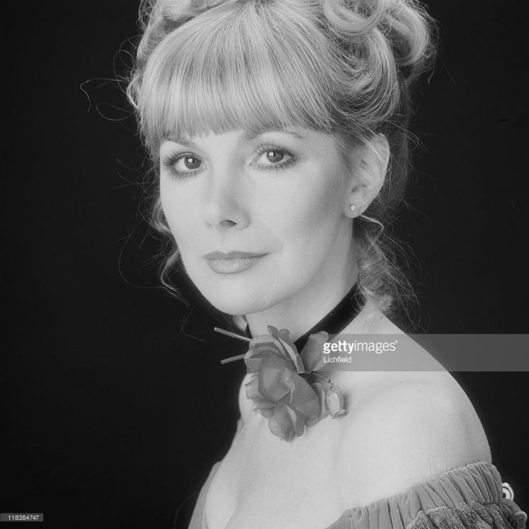 Susan Hampshire