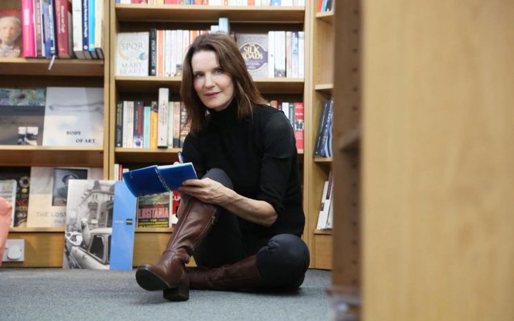 Susie Dent