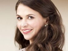 Sutton Foster