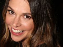 Sutton Foster