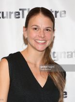 Sutton Foster #198671 picture (Portrait Medium)