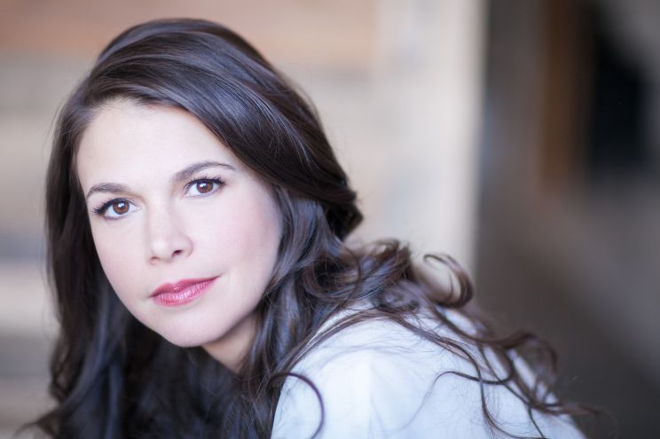 Sutton Foster