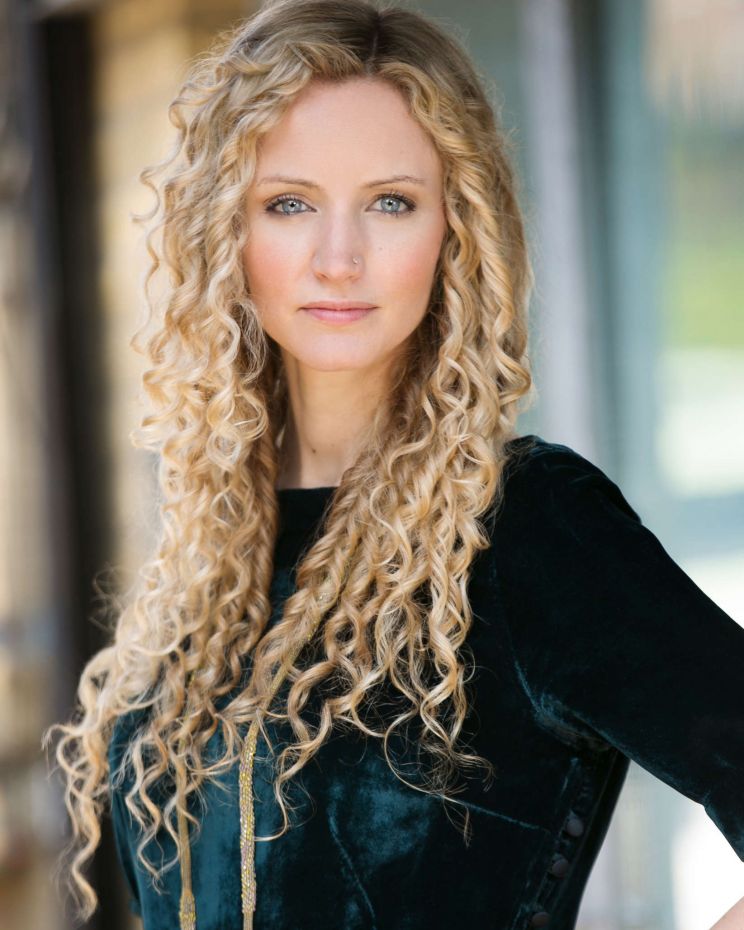 Suzannah Lipscomb