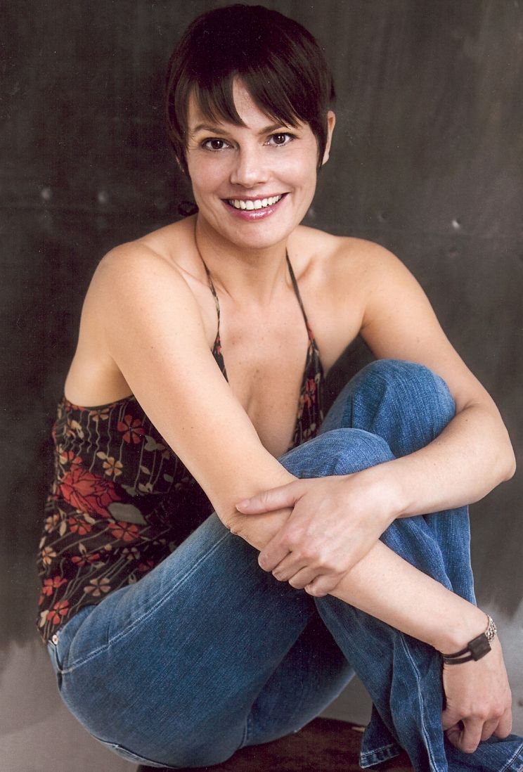 Suzanne Cryer