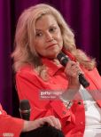 Suzanne De Passe