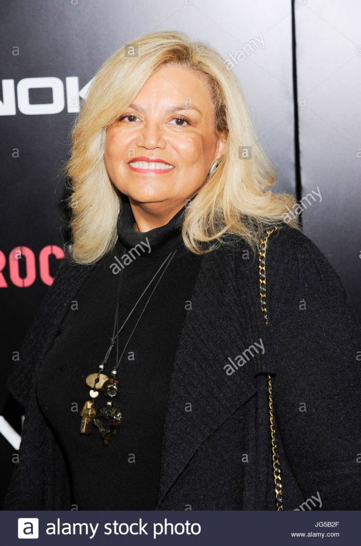 Suzanne De Passe