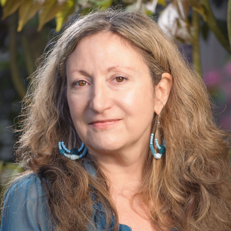 Suzanne Krull