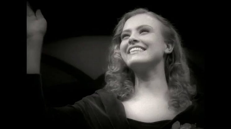 Suzanne Lenz
