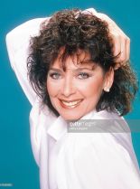Suzanne Pleshette photo