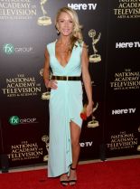 Suzanne Quast #965182 picture (Portrait Medium)