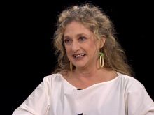 Suzanne Smith