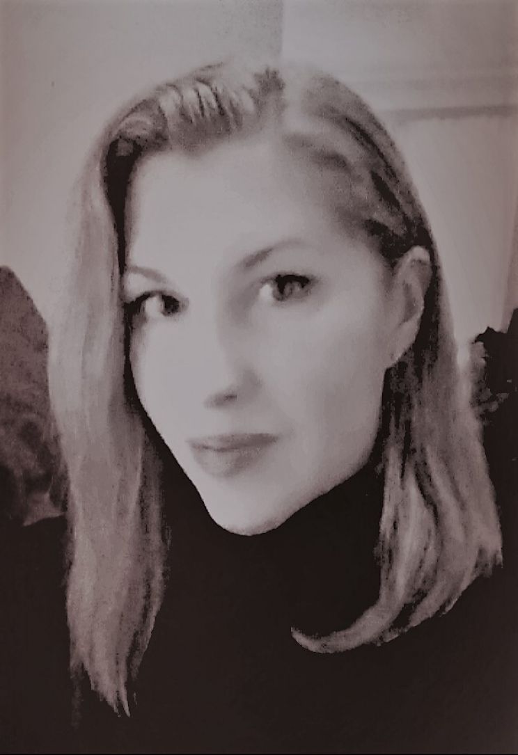 Suzanne Smith