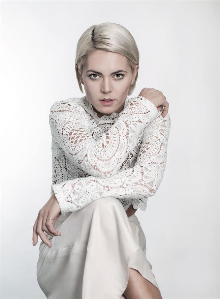 Suzanne Smith