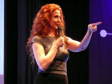 Suzie Plakson