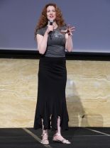 Suzie Plakson