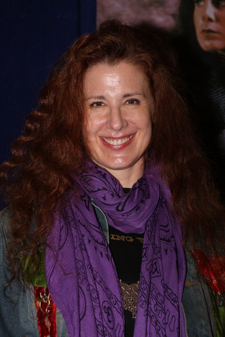 Suzie Plakson