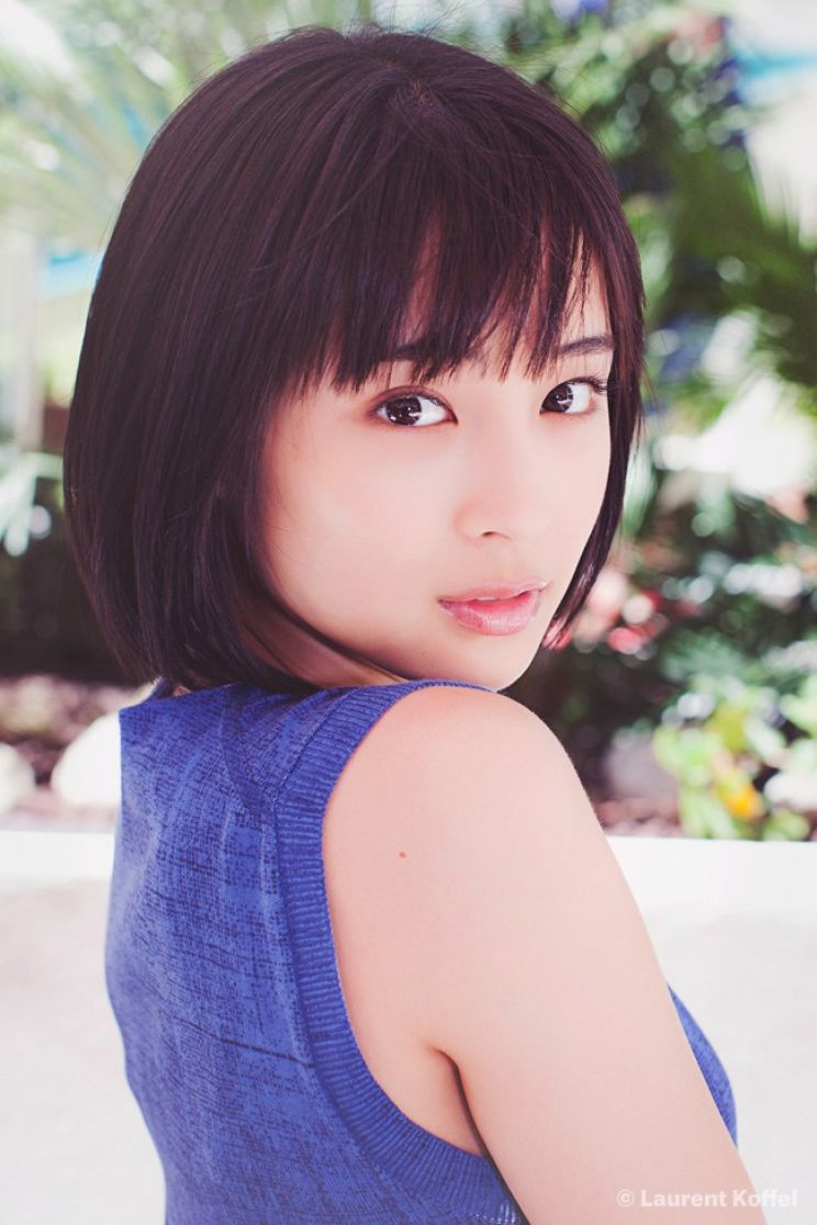 Suzu Hirose