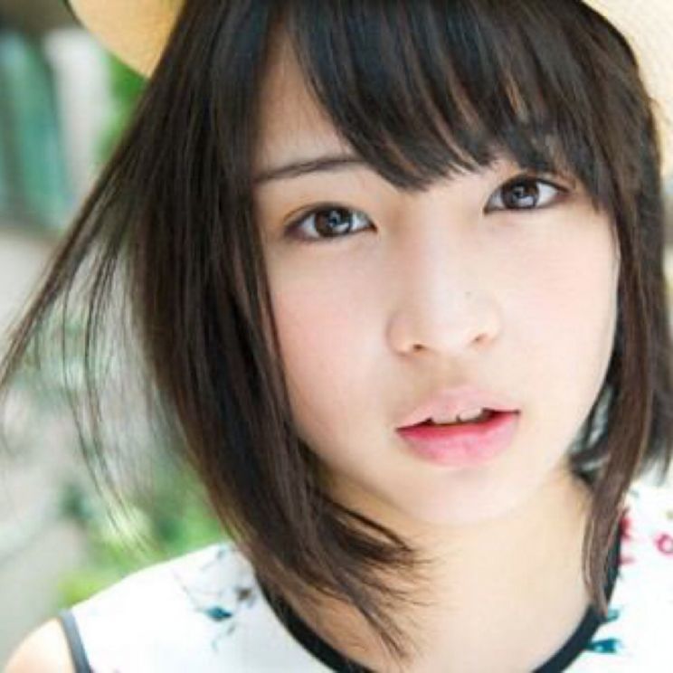 Suzu Hirose