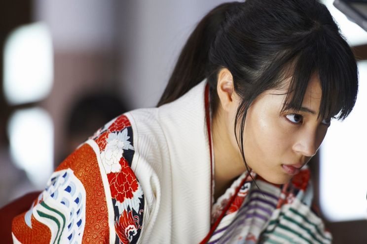 Suzu Hirose