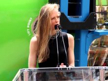 Suzy Amis