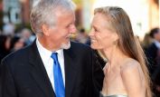 Suzy Amis