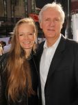 Suzy Amis