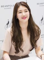 Suzy Bae