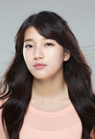 Suzy Bae