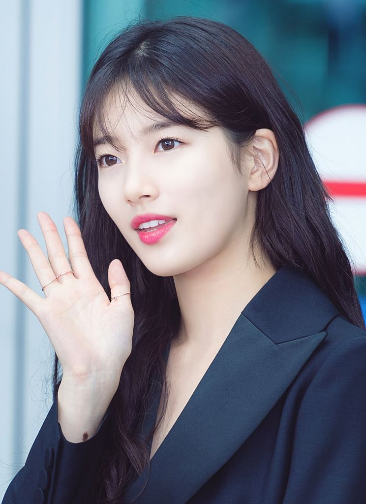 Suzy Bae