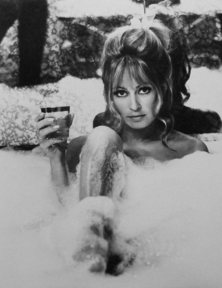 Suzy Kendall