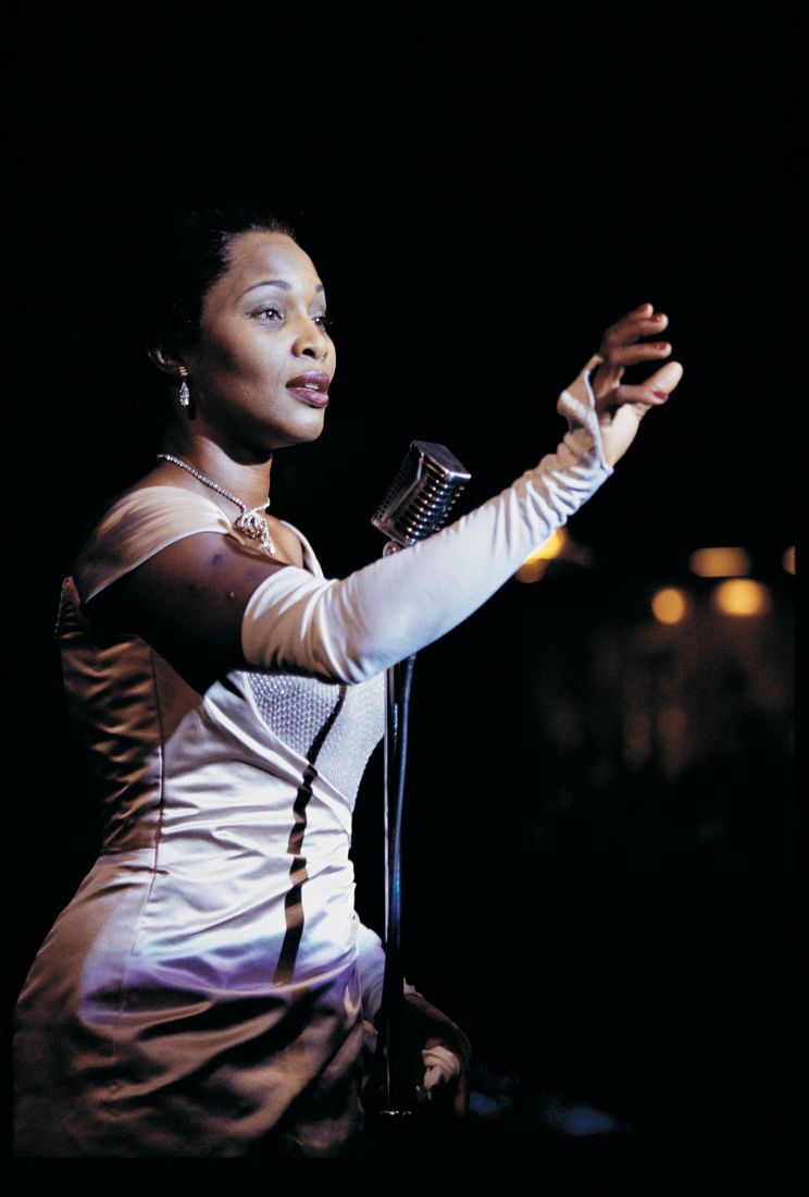 Suzzanne Douglas
