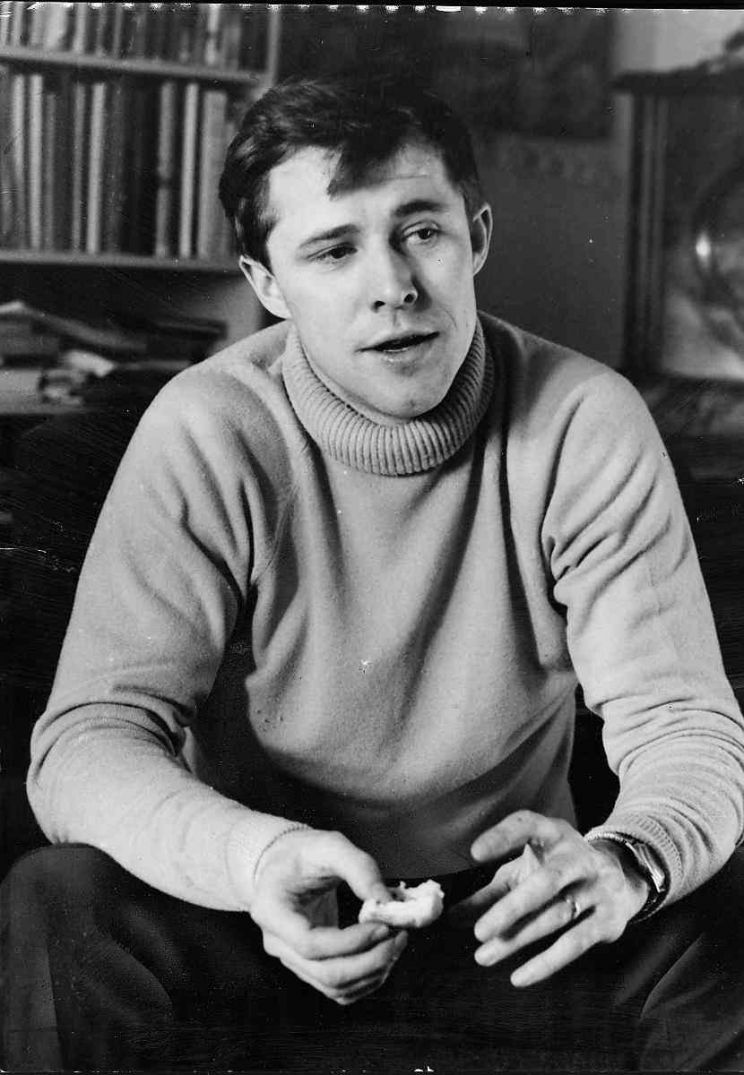 Sven Wollter