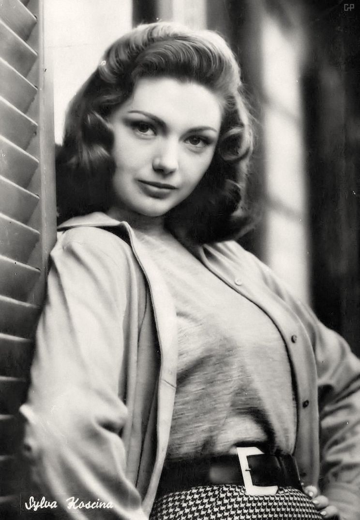 Sylva Koscina
