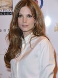 Sylvia Hoeks