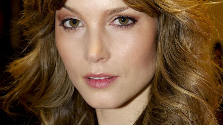 Sylvia Hoeks