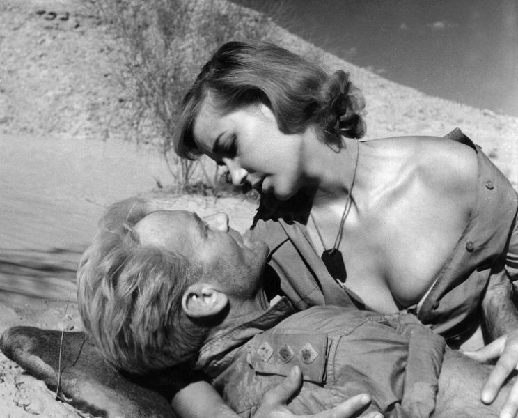 Sylvia Syms