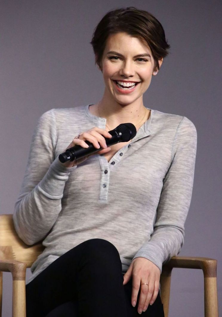 Szilvia Lauren
