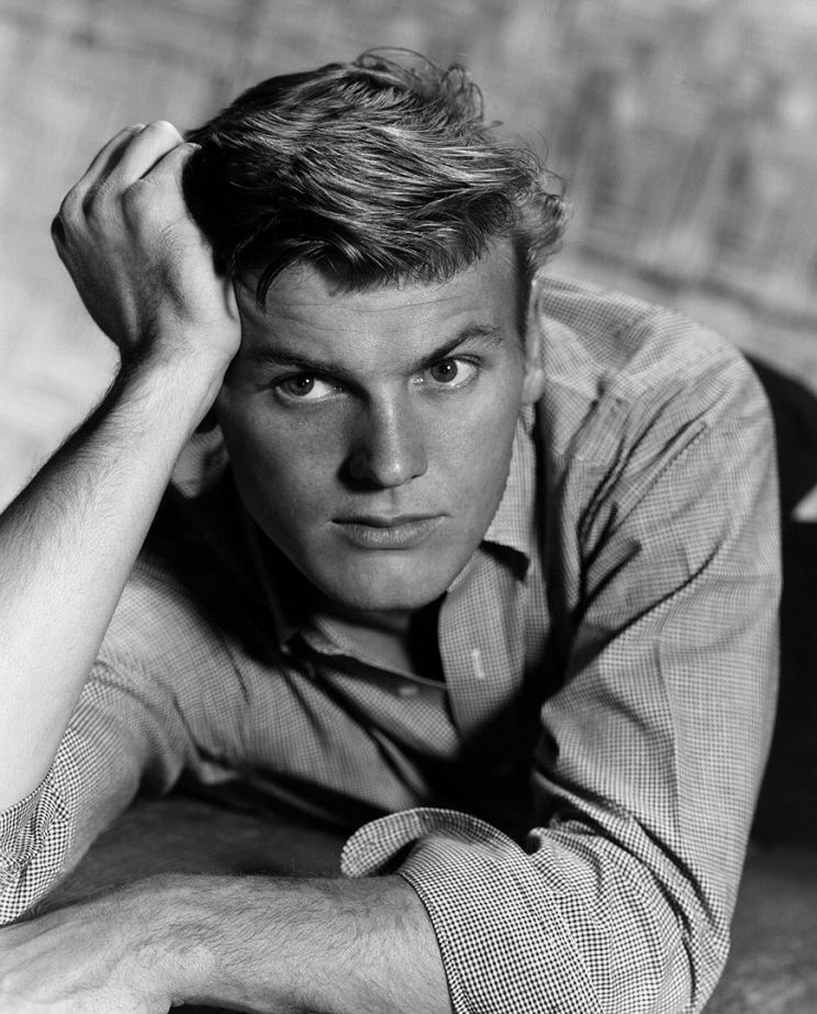 Tab Hunter