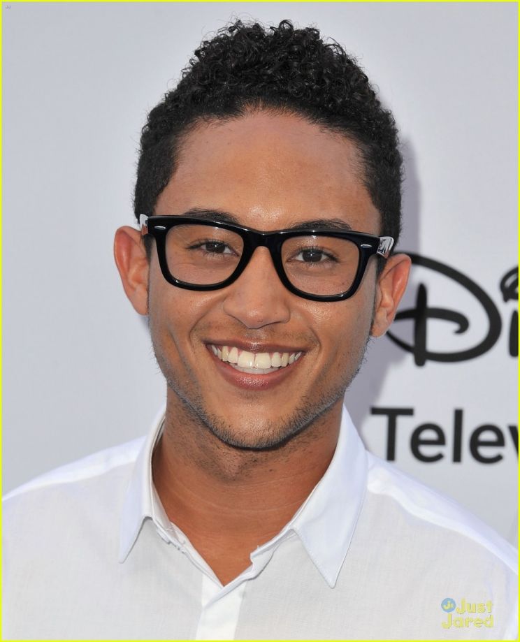 Tahj Mowry