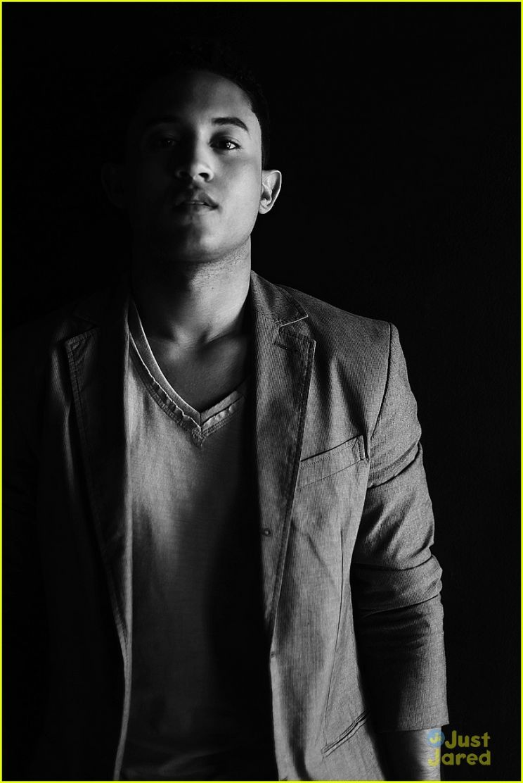 Tahj Mowry
