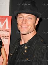 Tahmoh Penikett