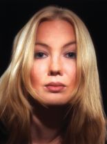 Taina Elg photo