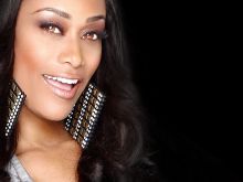 Tami Roman