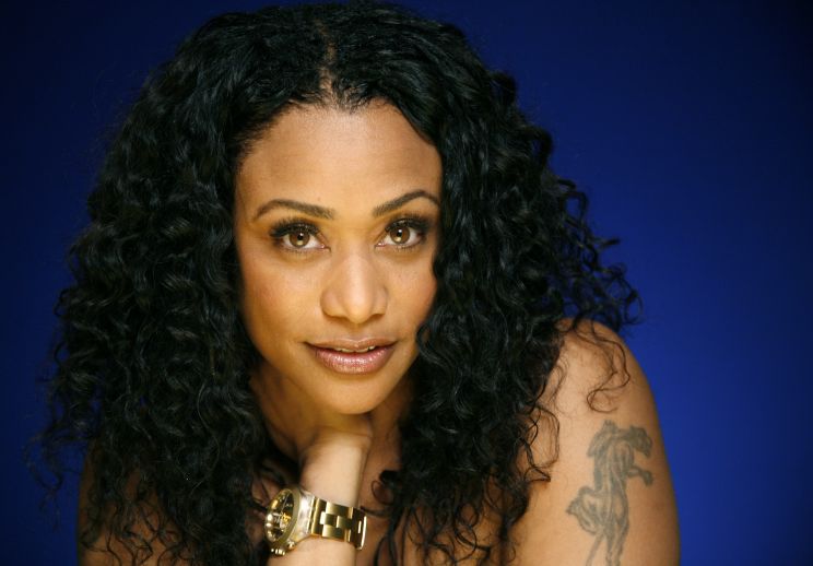 Tami Roman