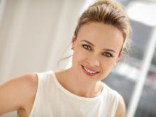 Tami Stronach