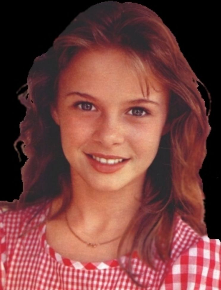 Tami Stronach