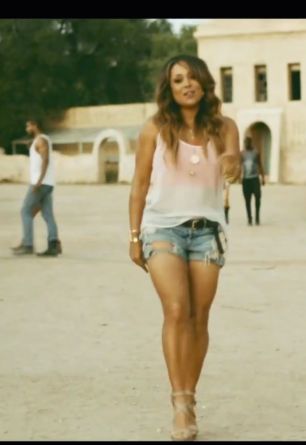 Tamia