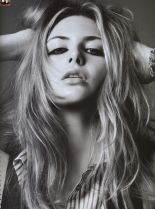 Tamsin Egerton photo